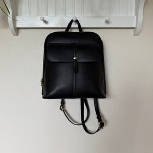 Myztique Black Leather Medium Backpack Houndstooth Interior Gold Hardware